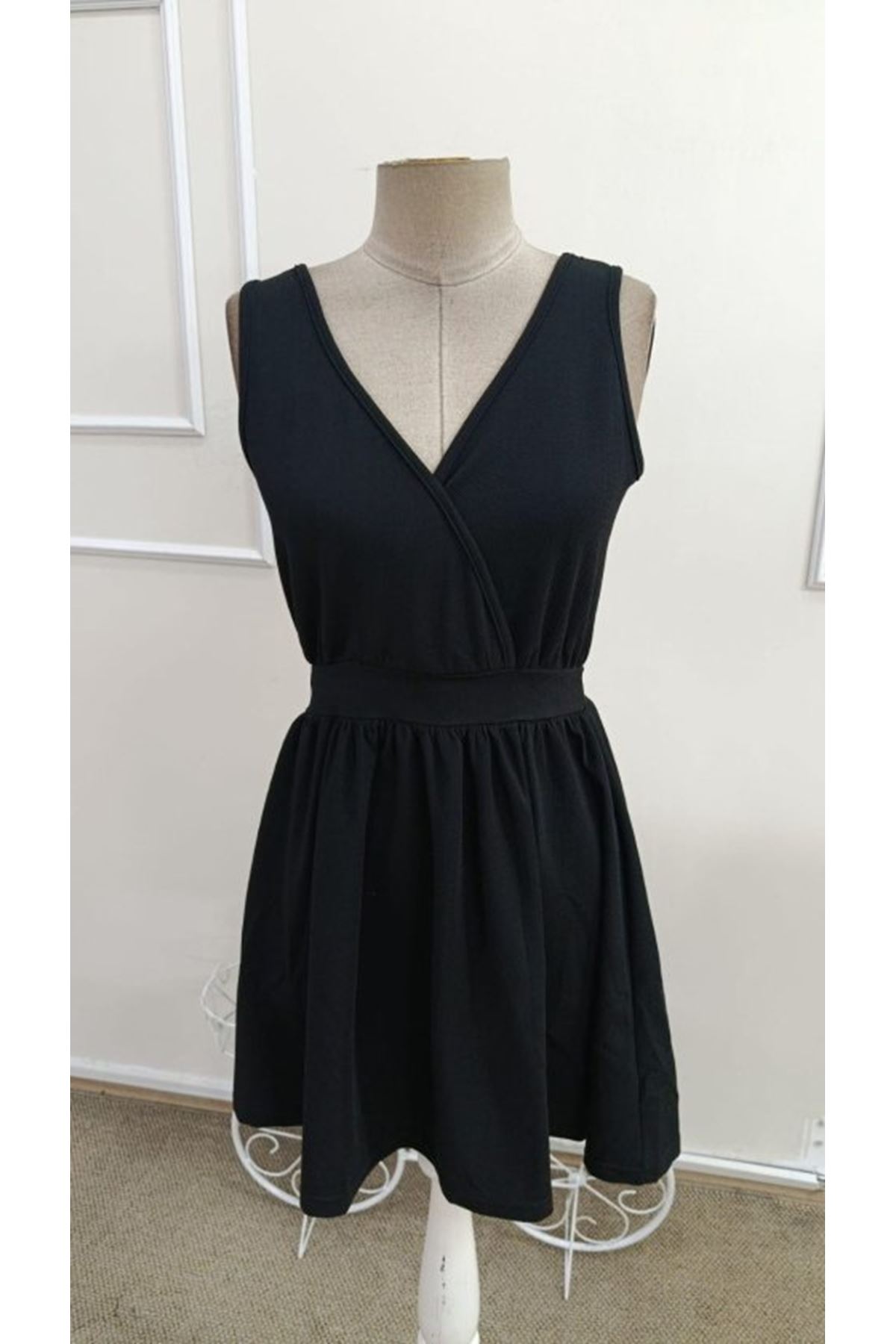 Kadın Askılı Kruvaze Yakalı Arkası Fiyonk Detaylı Kısa Janjan Krep Elbise