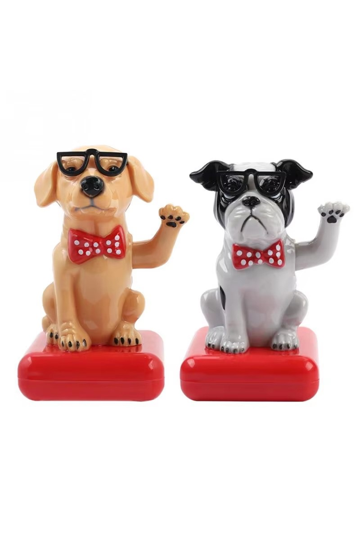 Güneş Enerjili Sallanan Köpek Figürü
