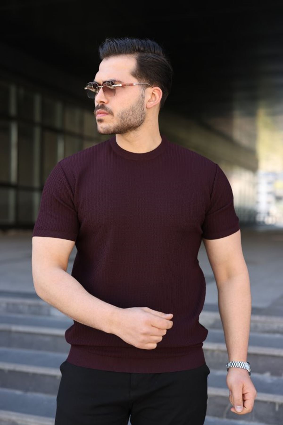 Erkek Bisiklet Yaka Petek Dokulu Kısa Kollu Triko Tişört