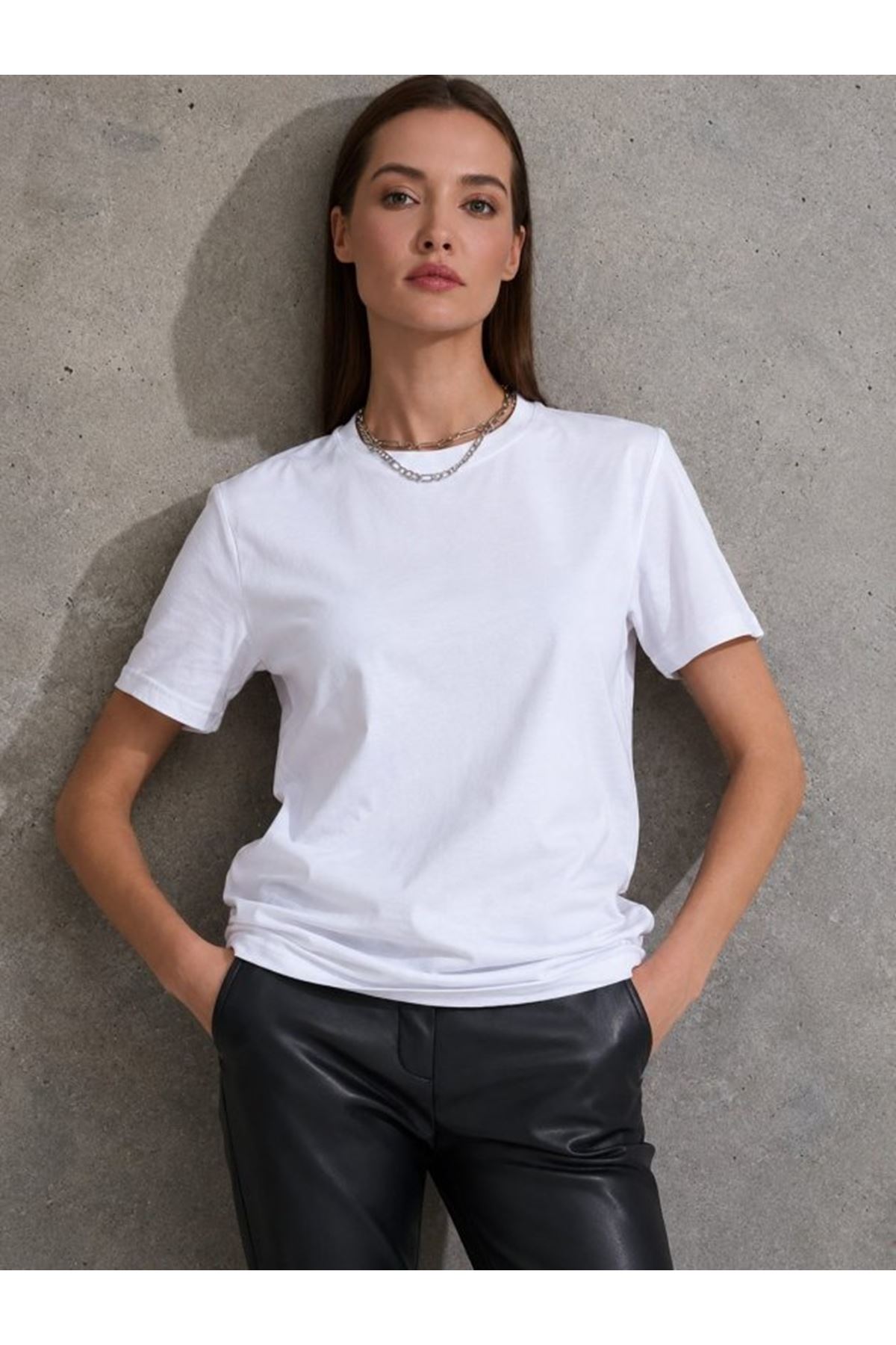 Unisex Kısa Kollu Bisiklet Yaka Basic Viskon Bluz
