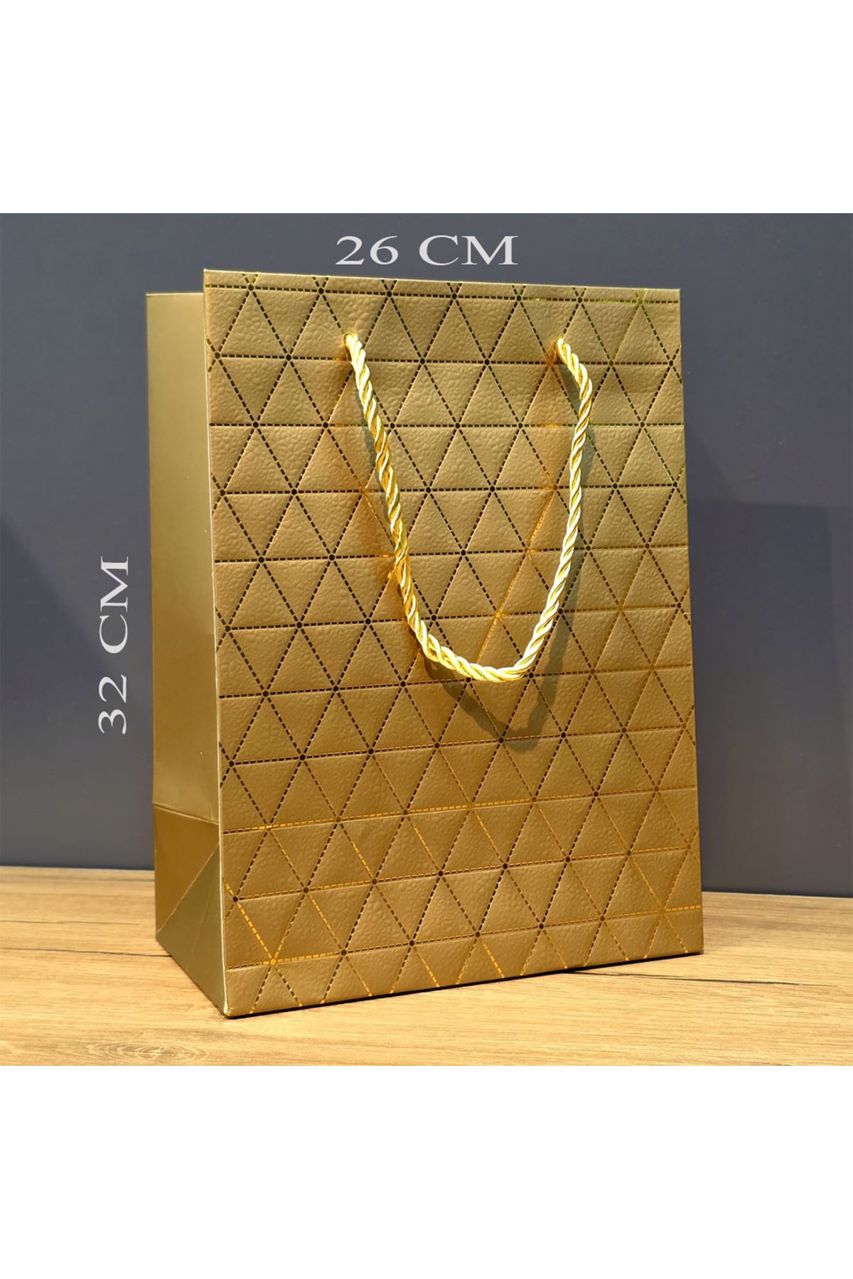 Gold Geometrik Desenli Büyük Boy Karton Hediye Çantası