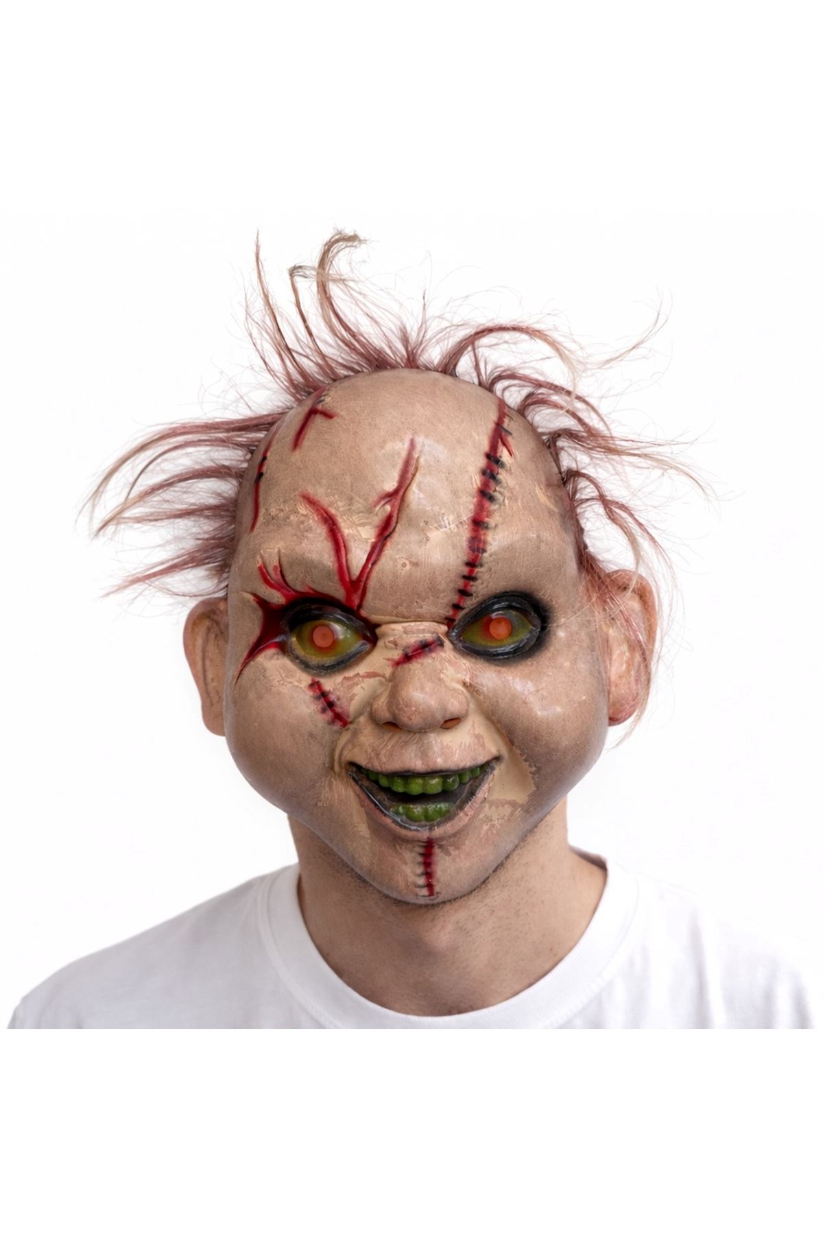 Saçlı Chucky Korku Maskesi – Gerçekçi Dikişli ve Detaylı Maske