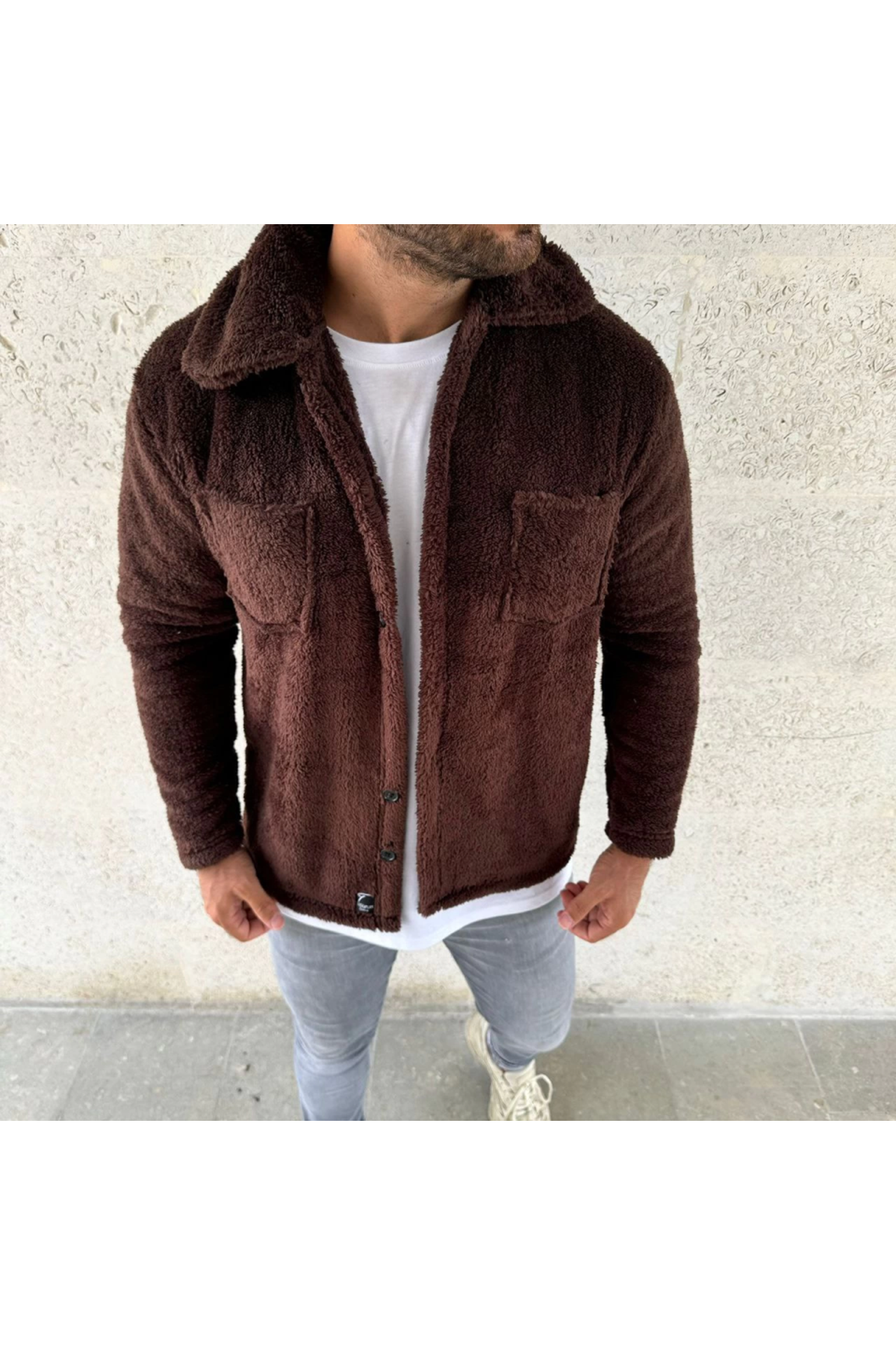 Erkek Pelüş Polar Hırka Gömlek – Yakalı, İlik Düğmeli, Göğüs Cepli, Yumuşak Dokulu Kışlık Regular Fit Rahat Günlük Model - Kahverengi