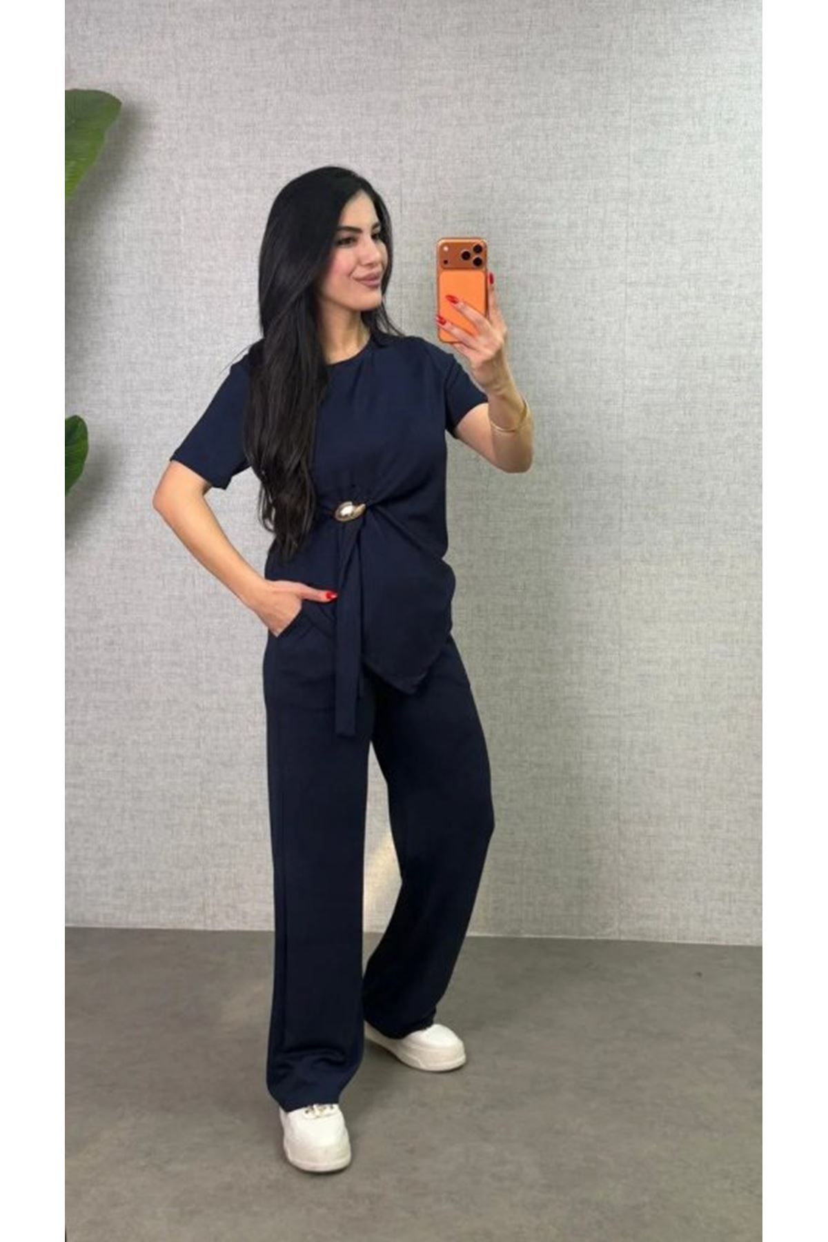 Kadın Kısa Kollu Bisiklet Yaka Yandan Toka Detaylı Viskon Iki Iplik Bluz Ve Pantolon Ikili Takım