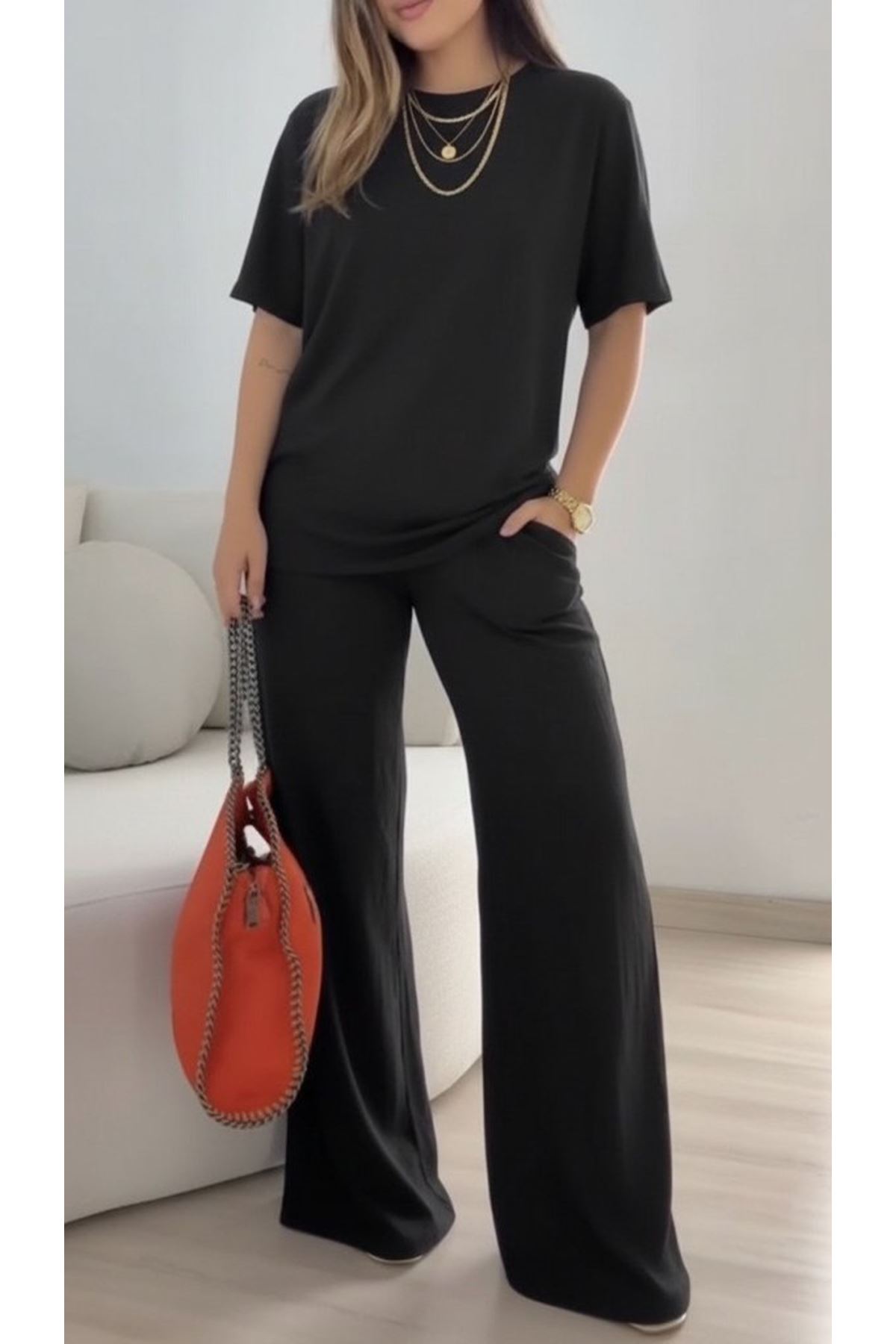 Kadın Kısa Kollu Bisiklet Yaka Viskon Iki Iplik Bluz Ve Pantolon Ikili Takım