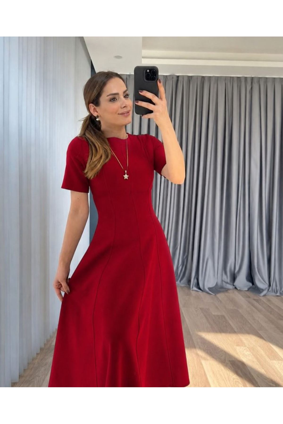 Kadın Kısa Kollu Bisiklet Yaka Maksi Boy Ithal Krep Elbise