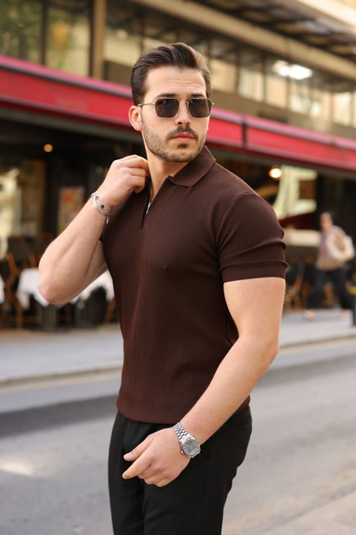 Erkek Fermuarlı Yakalı Kısa Kollu Tshirt