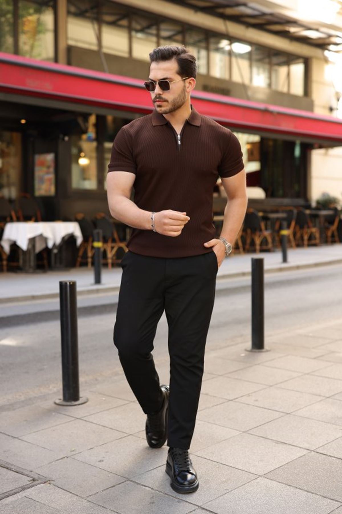 Erkek Fermuarlı Yakalı Kısa Kollu Tshirt