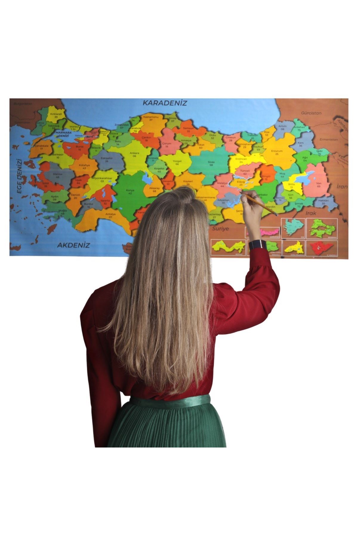 TBL Dekor® Renkli Türkiye Haritası Manyetik Yapıştırıcı Gerektirmeyen Duvar Stickerı 118 CM * 56 CM