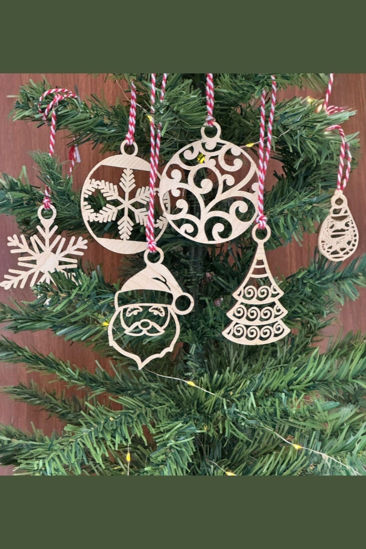 TBL Dekor® 6 Parça Kırmızı Beyaz İpli Noel Babalı ve Kar Tanesi Model Ahşap Yılbaşı Ağaç Süsü