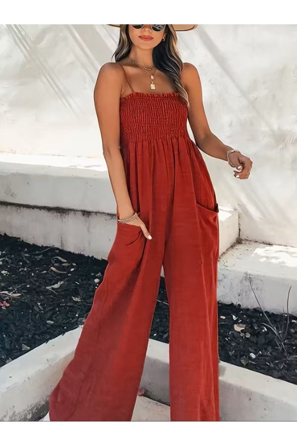 Kadın Ip Askılı Göğsü Lastik Detaylı Cepli Uzun Sofya Tulum