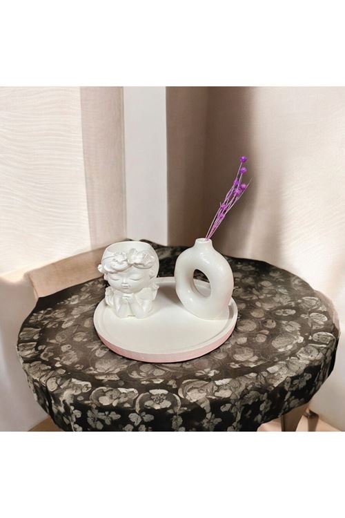 Dekoratif Vazo Seti - Sanat ve Doğanın Zarif Buluşması