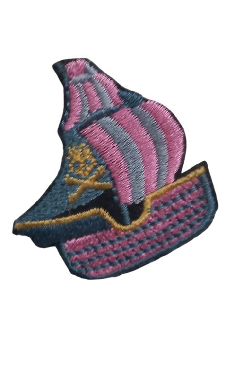 Aplike Ütü İle Yapışan Yelkenli Pembe Arma 4x3 cm