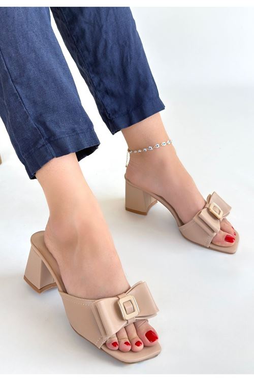 Pier Nude Cilt Topuklu Terlik