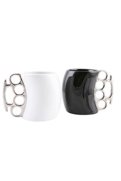 Muşta Tasarımlı Seramik Kupa