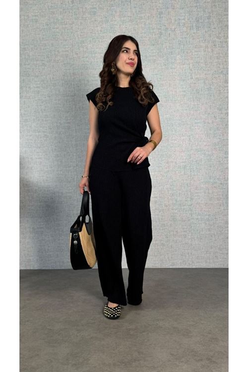 Kadın Kısa Kollu Bisiklet Yaka Yandan Bağlamalı Bürümcük Bluz Ve Pantolon Ikili Takım