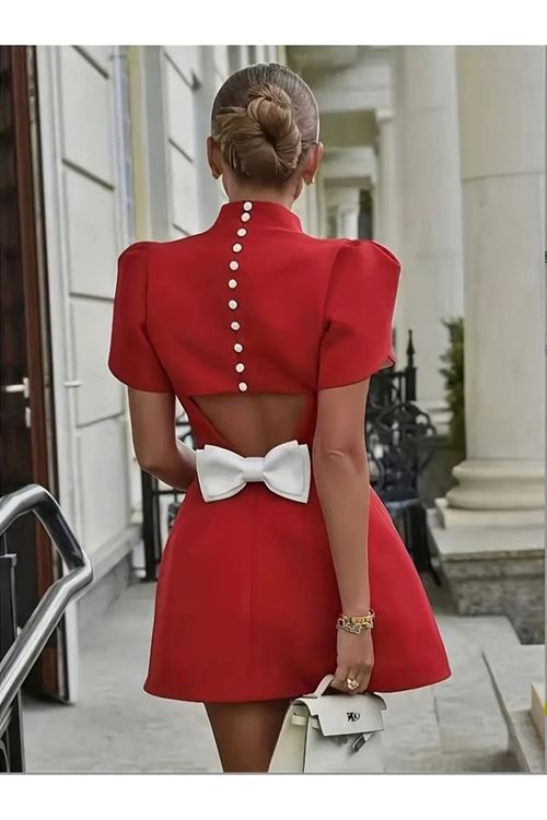 Kadın Kısa Kollu Balıkçı Yaka Arkadan Kelebek Dekolte Detaylı Kısa Atlas Elbise