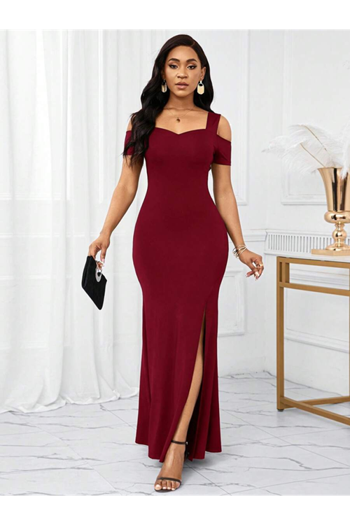 Kadın Omuzlardan Açık Askılı Yırtmaç Detaylı Uzun Ithal Krep Elbise