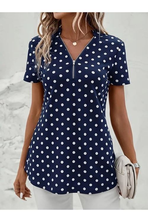 Kadın Kısa Kollu Yakadan Fermuarlı Puantiyeli Uzun Dokuma Viskon Bluz