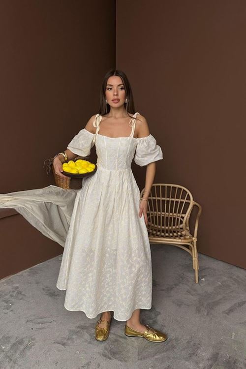 Bej Omuzu Bağcıklı Balon Kollu Brode Elbise