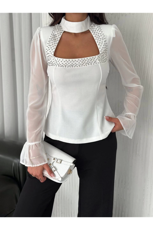 Kolları Şifon Göğüste İnci Boncuk Detaylı Bluz - Beyaz