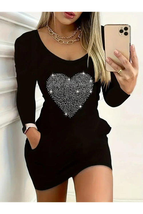 Kadın Uzun Kollu Yuvarlak Yaka Taşlı Kalp Desenli Viskon Iki Iplik Elbise