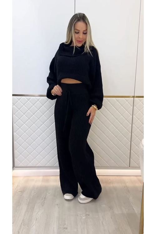 Kadın Uzun Kollu Balıkçı Yaka Kısa Triko Bluz Ve Pantolon Ikili Takım