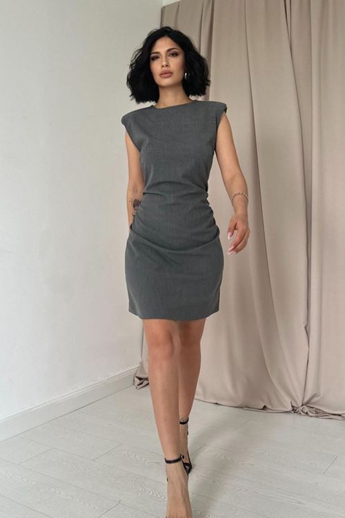 Gri Yanı Büzgülü Sıfır Kol Elbise