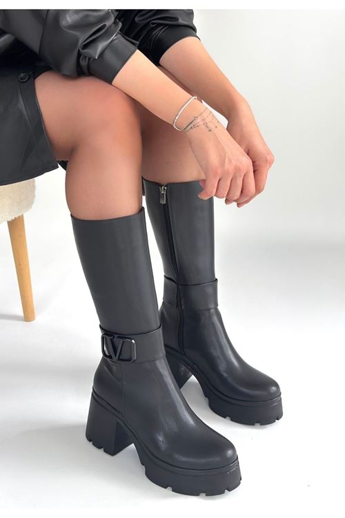 Moki Siyah Cilt Topuklu Çizme