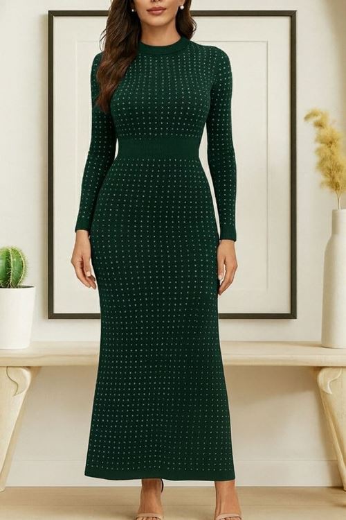 Kadın Uzun Kollu Bisiklet Yaka Taşlı Midi Kadife Elbise