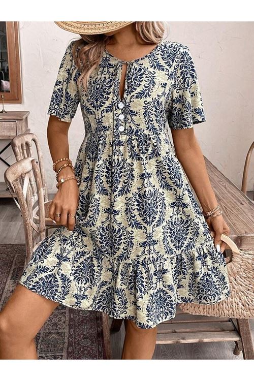 Kadın Kısa Kollu Yakadan Bağcıklı Desenli Fırfırlı Süprem Elbise