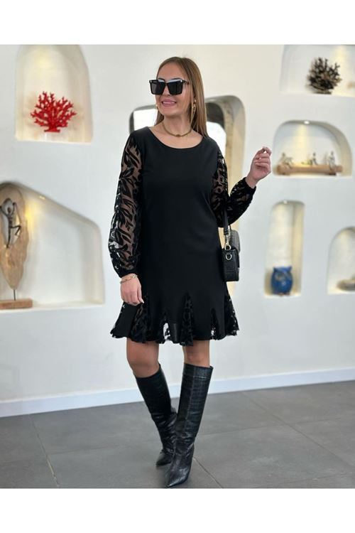Kadın Uzun Kollu Yuvarlak Yaka Kol Ve Etek Ucu Dantelli Kısa Ithal Krep Elbise