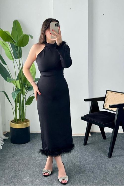 Siyah Eteği Tüllü Tek Kol Elbise