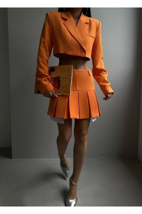 Pileli Etek Crop Ceket Takım