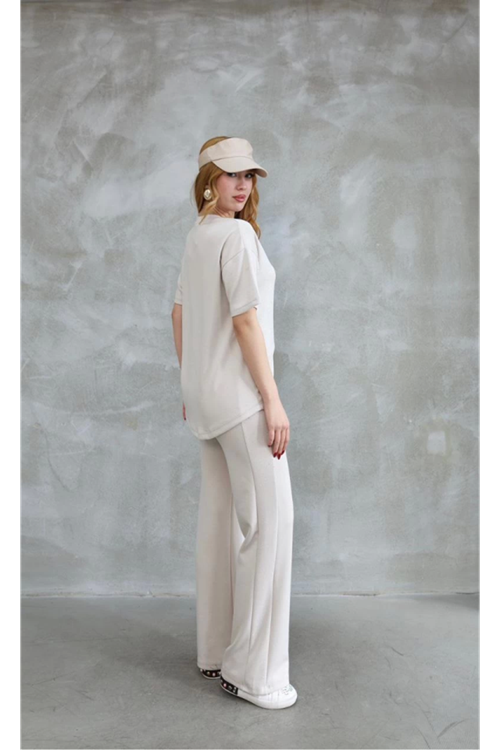 Osy Modal Yumuşak Dokulu Kumaş Bisiklet Yaka Taş Detaylı Kısa Kollu Takım - Kırık Beyaz