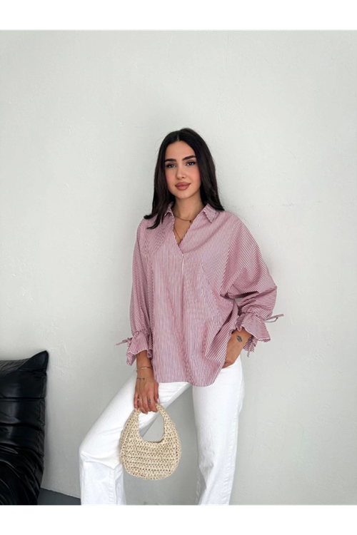 Arkası Asimetrik Yırtmaç Kesim Detaylı Cizgili Bluz Gömlek - Bordo
