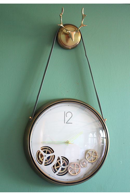 Çarklı Geyikli Duvar Saati