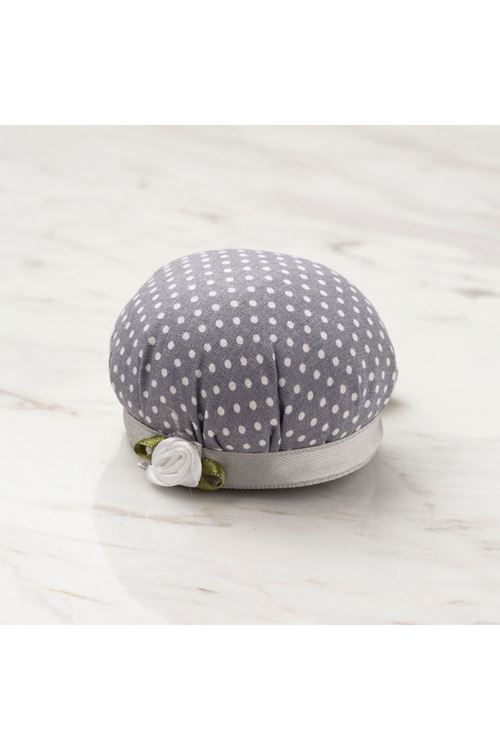 Loren Kola Takılabilir Gri beyaz İğnedanlık