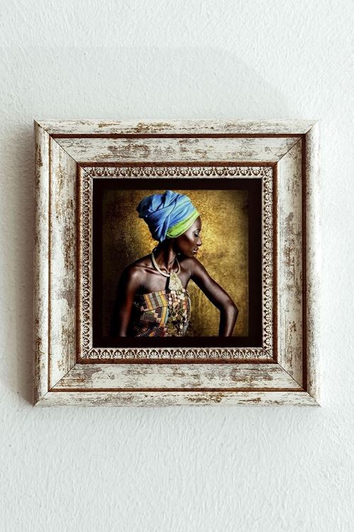 Afrikalı Kadın Çerçeveli Taş Tablo , Çerçeveli Taş Duvar Dekoru-enkcrcvtbl-00160 20 cm