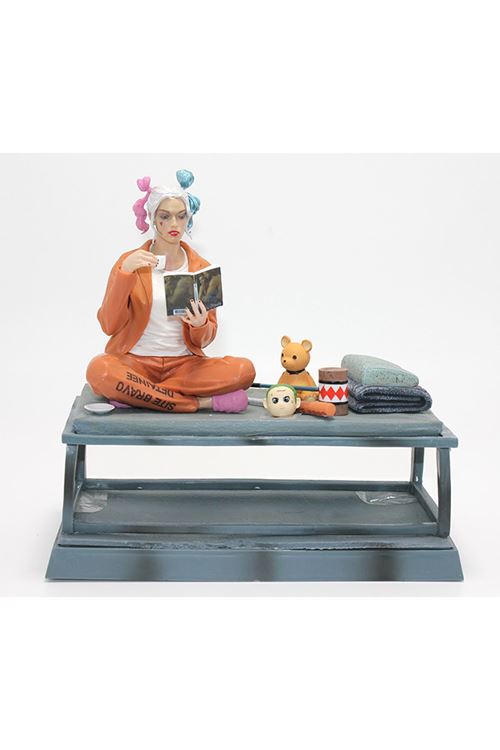 Harley Quinn Figürü 28 Cm