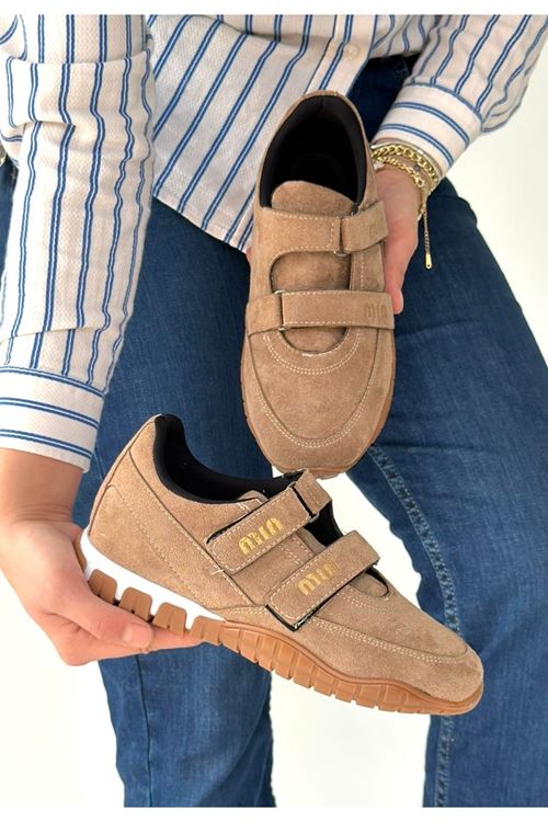 Tunga Bej Süet Cırt Cırtlı Spor Ayakkabı