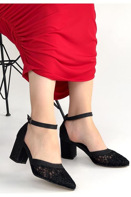 Dmop Siyah Cilt Simli Tül Detaylı Topuklu Ayakkabı