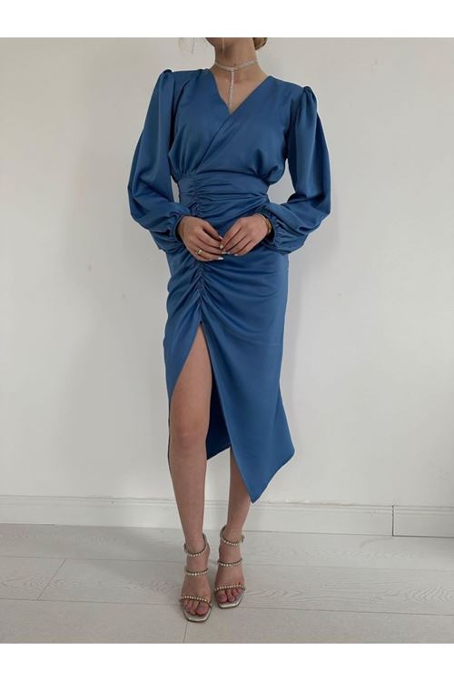 Mavi V Yaka Saten Elbise