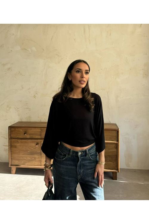 Kadın Kayık Yaka Yarasa Kol Dökümlü Kısa Bluz