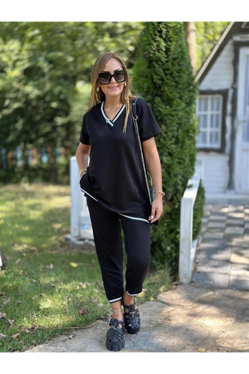 Kadın Kısa Kollu V Yakalı Iki Iplik Bluz Ve Pantolon Ikili Takım
