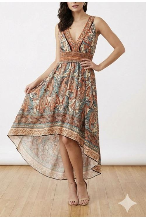 Kadın Askılı Derin Göğüs Detaylı Asimetrik Detaylı Süprem Elbise