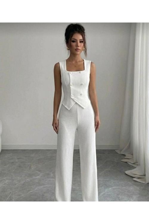 Kadın Düğmeli Bürümcük Kumaş Takım