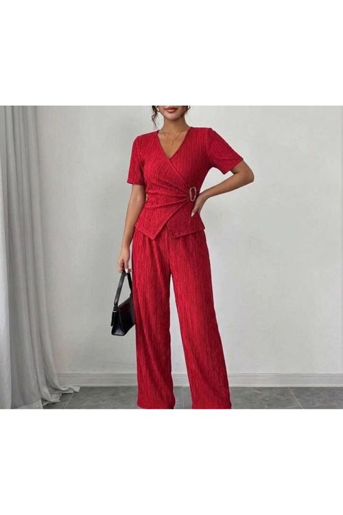 Kadın Toka Detaylı Kruvaze Takım