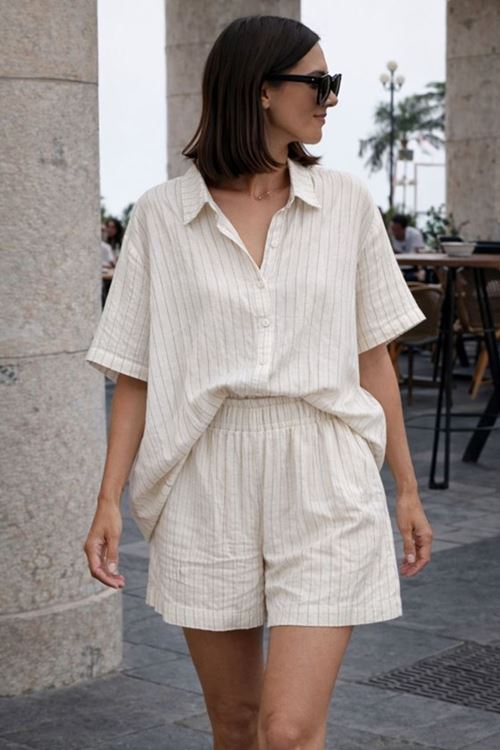 Kadın Kısa Kollu çizgili Modal Kumaş Gömlek Ve Yüksek Bel Lastik Detay şort Ikili Takım