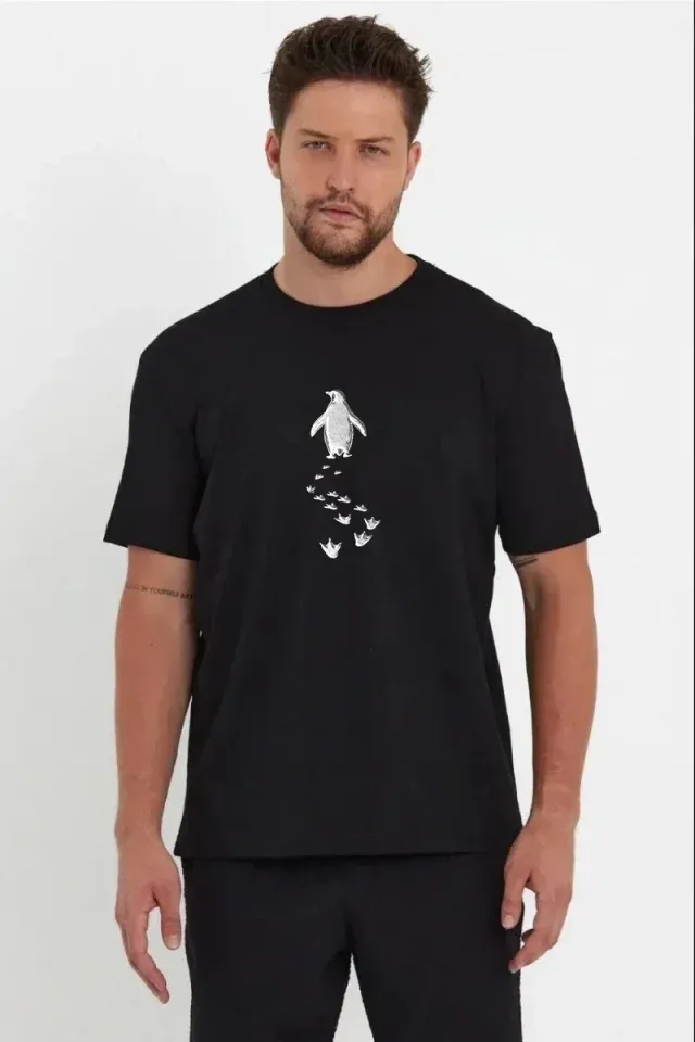 Erkek Nihilist Penguen Temalı Oversize Bisiklet Yaka Tişört - Siyah